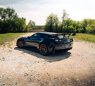 Фото дисков HRE 520M на Chevrolet Corvette C7