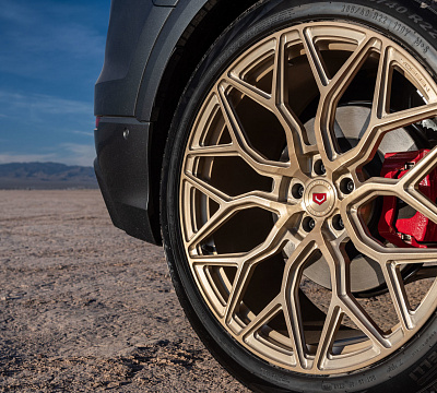 Фото дисков Vossen S17-01 на Audi Q8