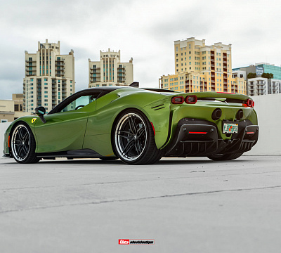 Фото дисков HRE S107SC на Ferrari SF90