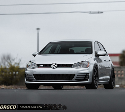 Фото дисков BC Forged HCS21 на Volkswagen Golf VII