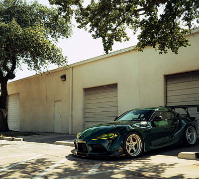 Фото дисков HRE 305 на Toyota Supra A90
