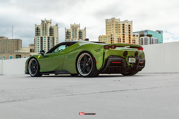Фото дисков HRE S107SC Черный сатин на Ferrari SF90