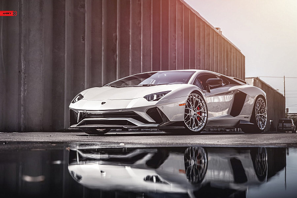 Фото дисков Anrky AN20 Полированный лак на Lamborghini Aventador