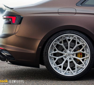 Фото дисков Strasse Wheels SV20M Deep Concave FS на Audi A/S/RS 5 (F5)