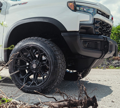Фото дисков 4PLAY 4P83 на Chevrolet Silverado IV