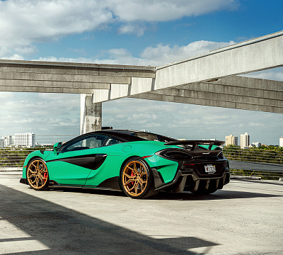 Фото дисков Vossen EVO-3R на McLaren 600
