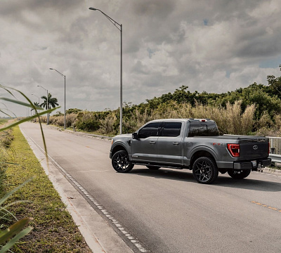 Фото дисков 4PLAY 4P06 на Ford F-150 XIV