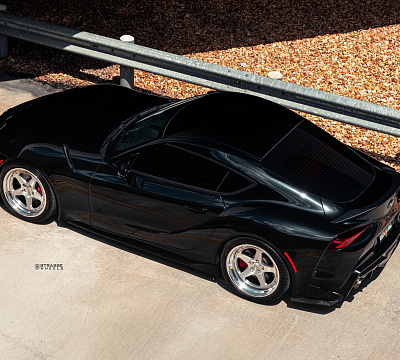 Фото дисков Strasse Wheels S5 Track на Toyota Supra A90
