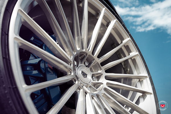 Фото дисков Vossen S17-04 Глянцевый лак на BMW X5/X5 M (G05/G18/F95)