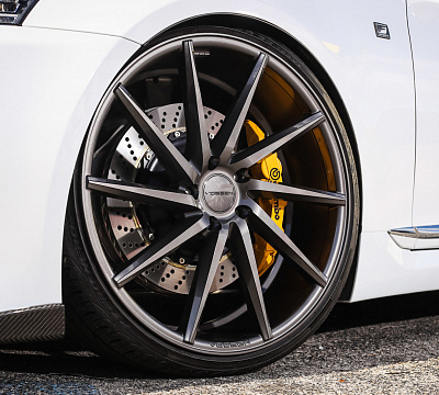 Фото дисков Vossen CVT на Lexus LS IV