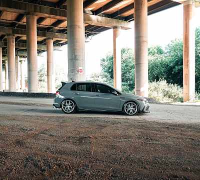 Фото дисков Vossen HF-5 на Volkswagen Golf VIII