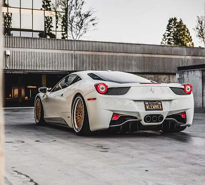 Фото дисков Brixton Forged HS1 на Ferrari 458