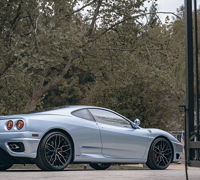 Фото дисков Savini SV-F2 на Ferrari 360