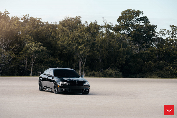 Фото дисков Vossen HF-1 Черный сатин на BMW 5/M5 (F10)