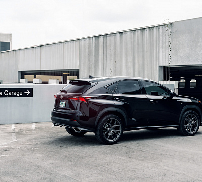Фото дисков Vossen HF-5 на Lexus LX III
