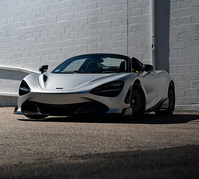Фото дисков Brixton Forged TR20 на McLaren 720S