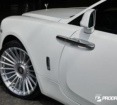 Фото дисков Vossen S17-13 на Rolls-Royce Wraith