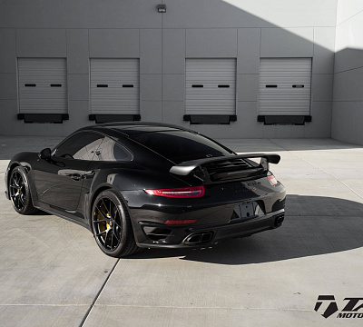 Фото дисков HRE P101 на Porsche 911 VII