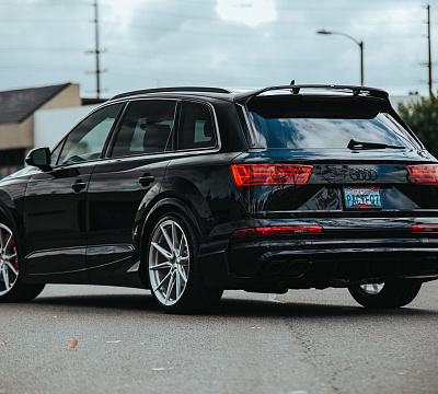 Фото дисков Vossen EVO-2R на Audi Q7 (4M)