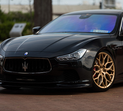Фото дисков Vossen HF-2 на Maserati Ghibli