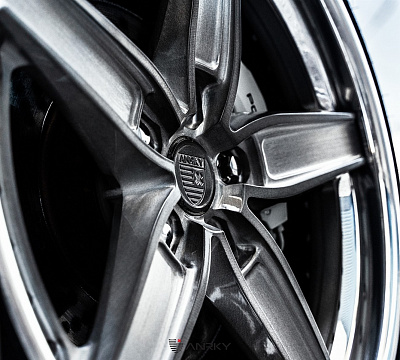 Фото дисков Anrky AN35 на Porsche 911 VI