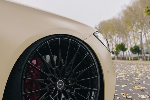 Фото дисков Brixton Forged HS1 Черный глянец на Mercedes-Benz S-Class (W223)