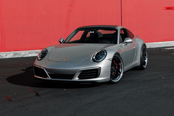 Фото дисков Anrky RS3 Черный глянец на Porsche 911 VII