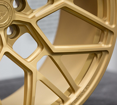 Vossen UV-1