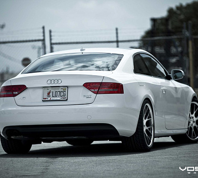 Фото дисков Vossen CV2 на Audi A/S/RS 5 (8T)