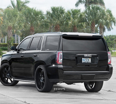 Фото дисков Strasse Wheels T8 Signature на GMC Yukon V