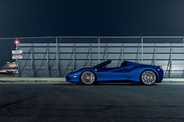 Фото дисков HRE S200 Глянцевый лак на Ferrari 488
