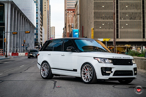 Фото дисков Vossen M-X3 Глянцевый тонированный лак на Land Rover Range Rover IV
