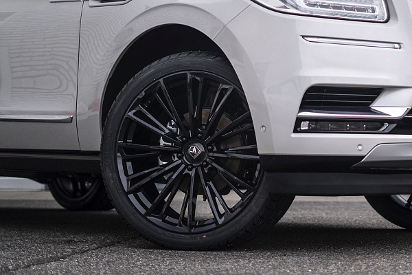 Фото дисков Asanti CORONA TRUCK Черный глянец на Lincoln Navigator IV