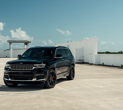 Фото дисков Vossen HF-5 на Jeep Grand Cherokee V