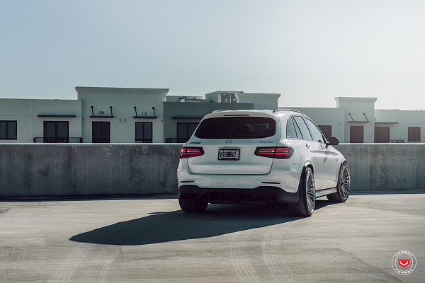 Фото дисков Vossen S17-04 Глянцевый лак на Mercedes-Benz GLC (X253, C253)