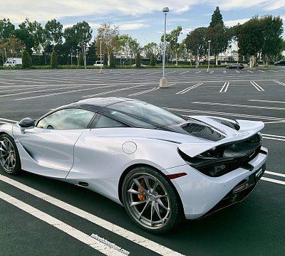Фото дисков HRE S204H на McLaren 720S