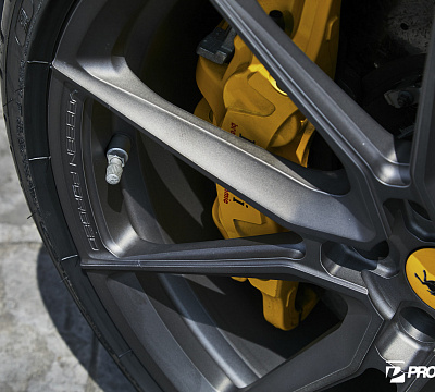 Фото дисков Vossen EVO-2 на Ferrari 488