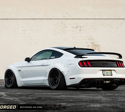 Фото дисков BC Forged LE52 // MLE52 на Ford Mustang VI