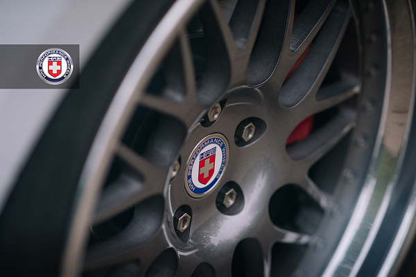 Фото дисков HRE 540C Глянцевый темный лак на Audi A/S/RS 5 (F5)