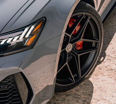 Фото дисков HRE FF11 на Audi A/RS 6 (C8)