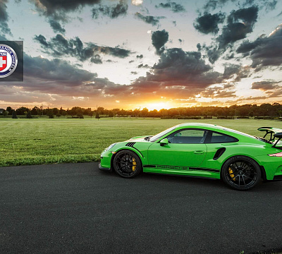 Фото дисков HRE P104 на Porsche 911 VII