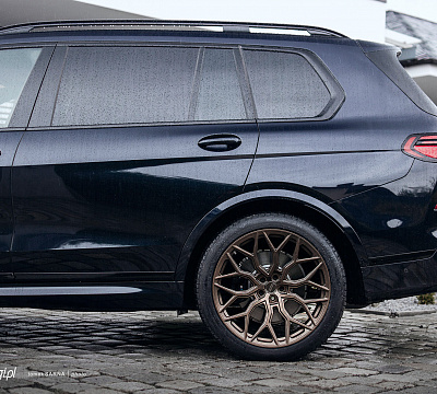 Фото дисков Vossen HF-2 на BMW X7 (G07)
