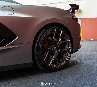Фото дисков Anrky S2-X4 на Chevrolet Corvette C8