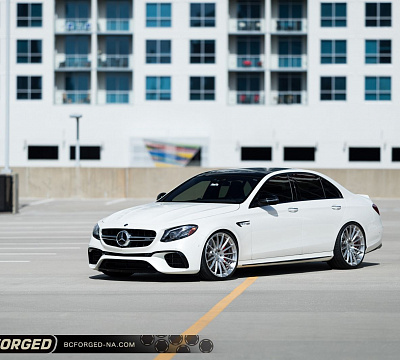 Фото дисков BC Forged RZ15 на Mercedes-Benz E-Class (W213, S213, C238)