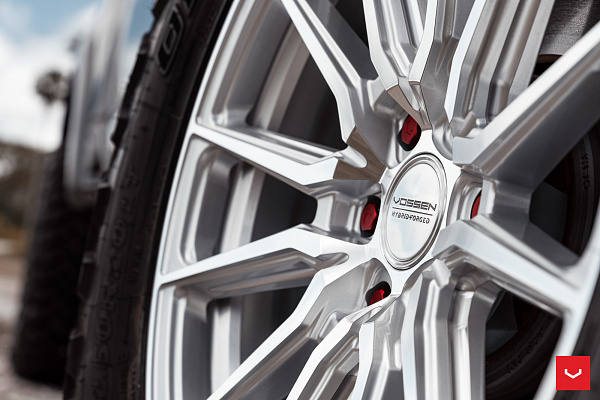 Фото дисков Vossen HF6-1 Серебро на Ford F-150 XIII