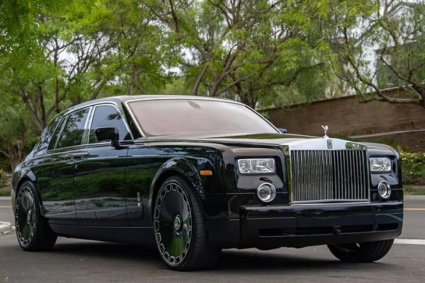 Фото дисков Giovanna Dicotto Алмазная проточка на Rolls-Royce Phantom
