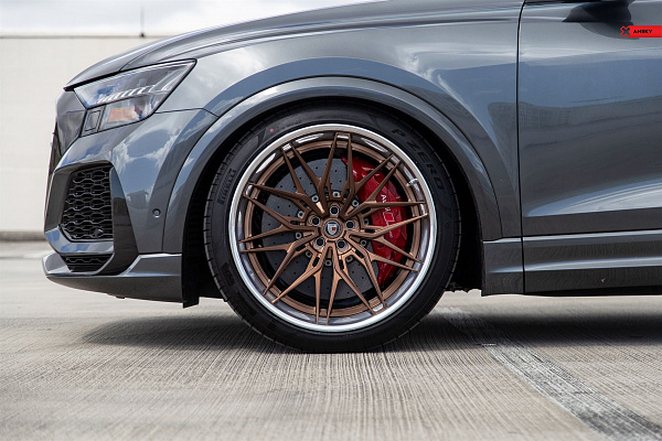 Фото дисков Anrky S3-X1 Сатиновая бронза на Audi Q8