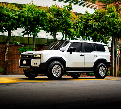 Фото дисков Vossen HFX-1 (6-Lug) на Toyota Land Cruiser Prado 250