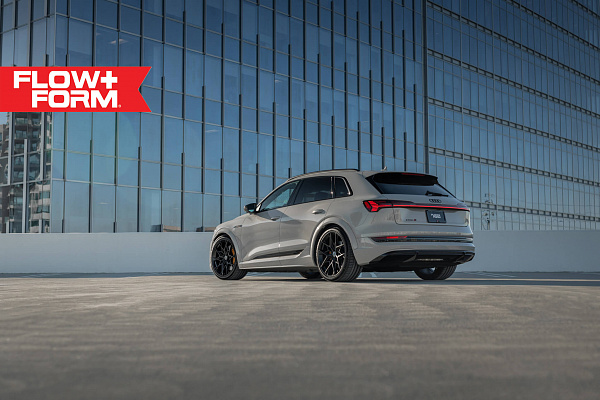 Фото дисков HRE FF10 Черный сатин на Audi E-tron