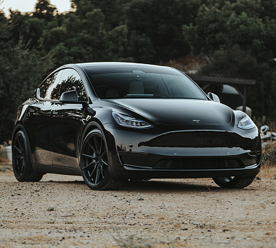 Фото дисков Vossen HF-3 на Tesla Model Y